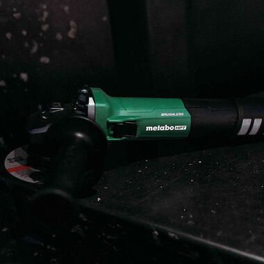 Metabo HPT 5in 12 Amp Variable Speed Angle Grinder, large image number 16