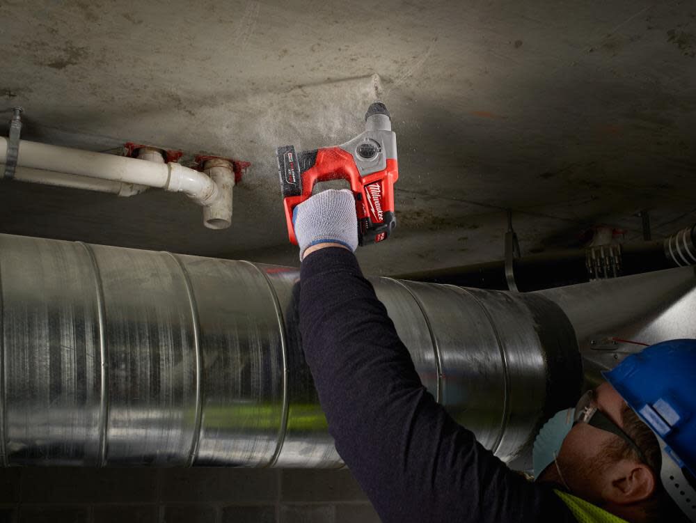 Milwaukee M12 Fuel Sds Plus Rotary Hammer Kit 2416 21xc - Image 3