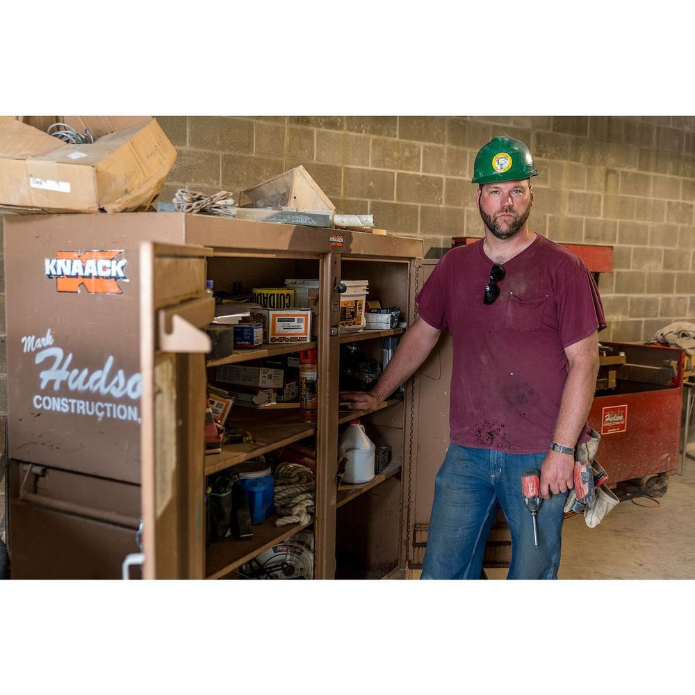 Knaack Model 109 47.5 Cu-Ft. Tan Steel Cabinet, large image number 12