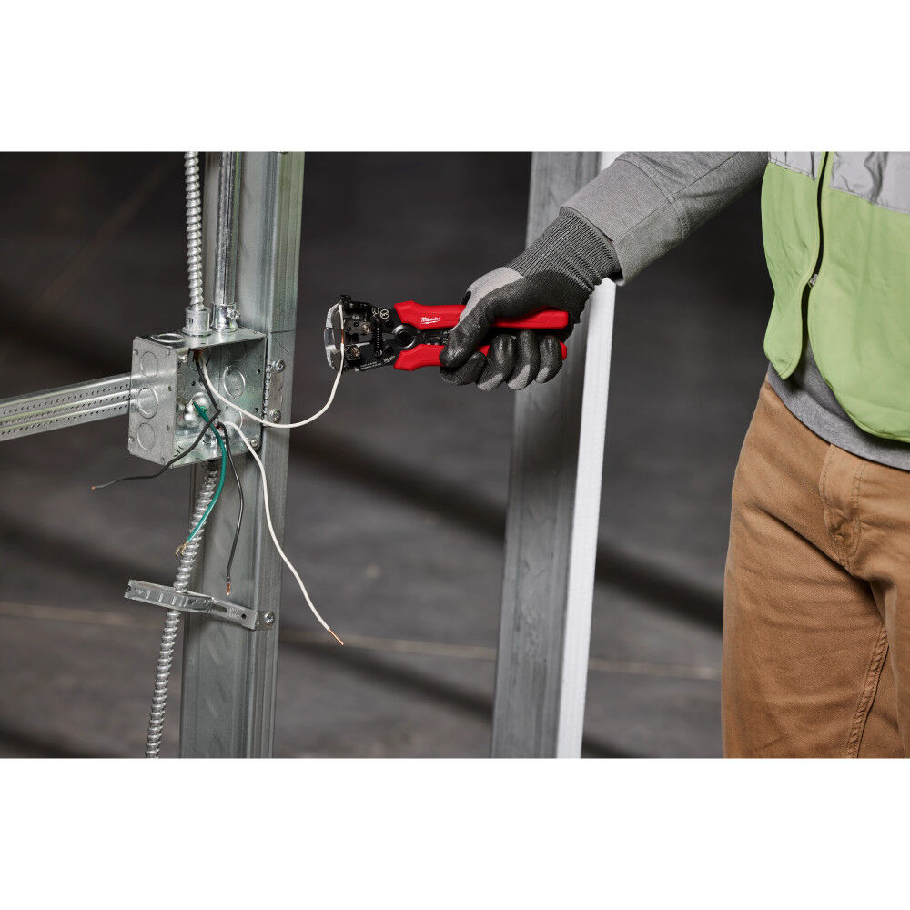 Milwaukee Self-Adjusting Wire Stripper & Cutter, large image number 9
