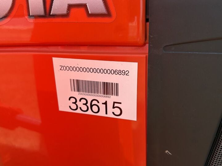 Kubota BX2370V-1 23 HP Sub-Compact Utility Tractor with Loader Used 2016, large image number 16
