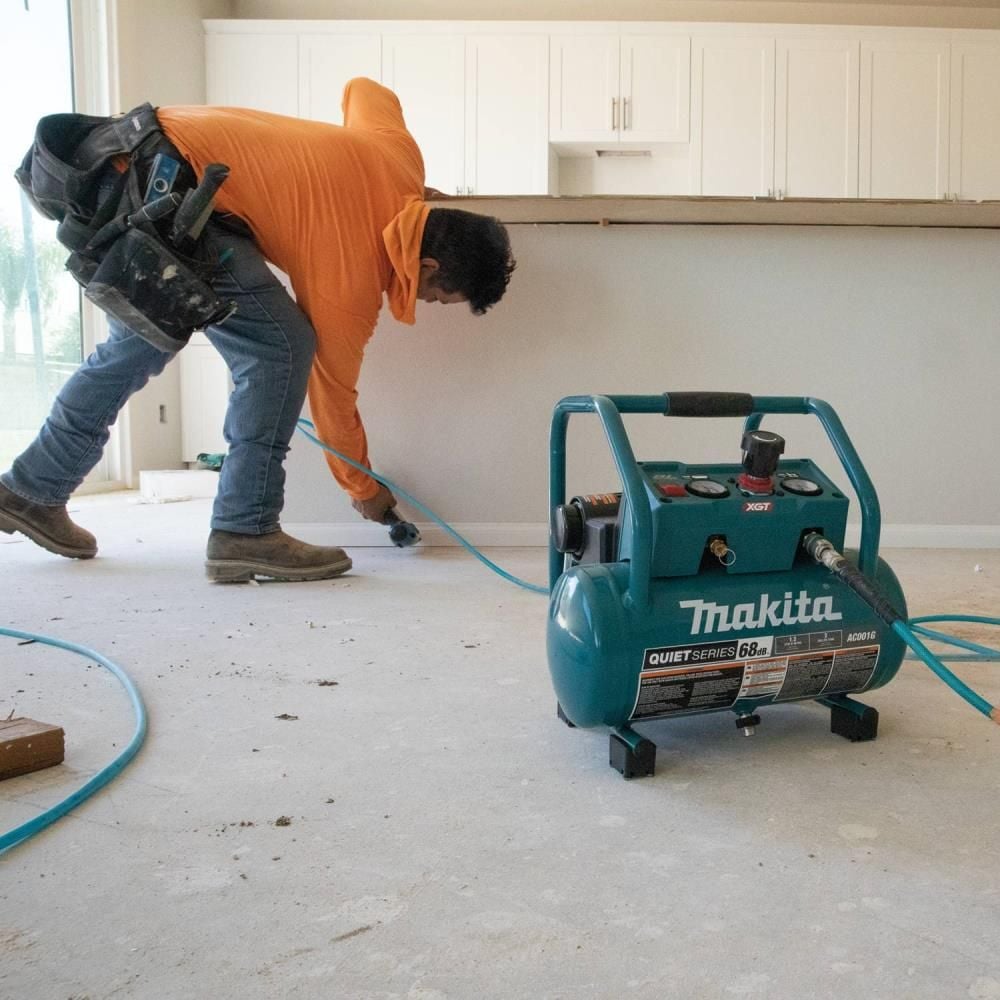 Makita 40V max XGT 2 Gallon Quiet Series Compressor (Bare Tool), large image number 2