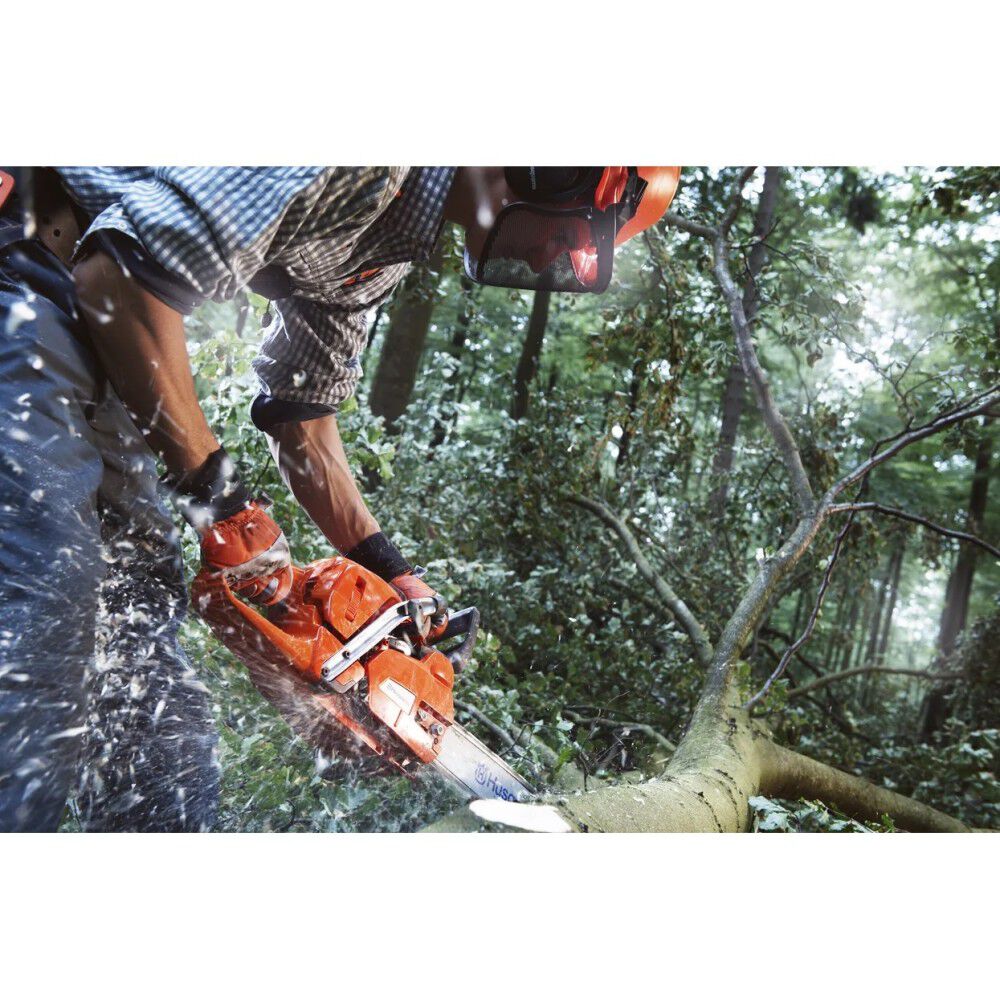 Husqvarna 24in 59.8cc Gas Powered Chainsaw .058in Gauge, large image number 2