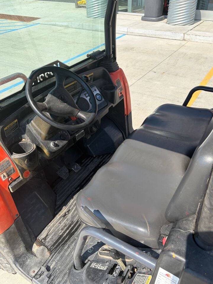 Kubota RTV900XT 21.6 HP Diesel Utility Vehicle 2012, large image number 6