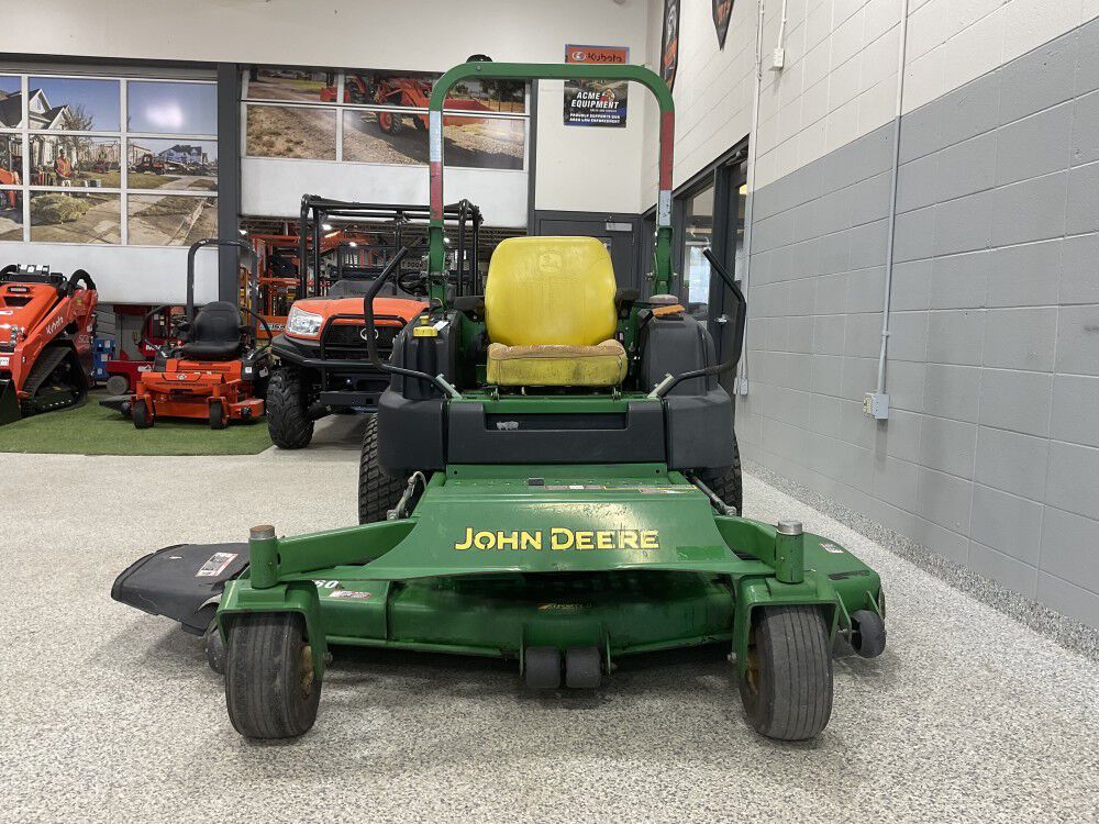 John Deere Z997 72 Inch Diesel-Engine Zero-Turn Riding Mower