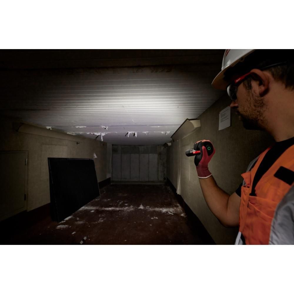 Milwaukee REDLITHIUM USB Flashlight Kit 2000 Lumen Slide Focus, large image number 9