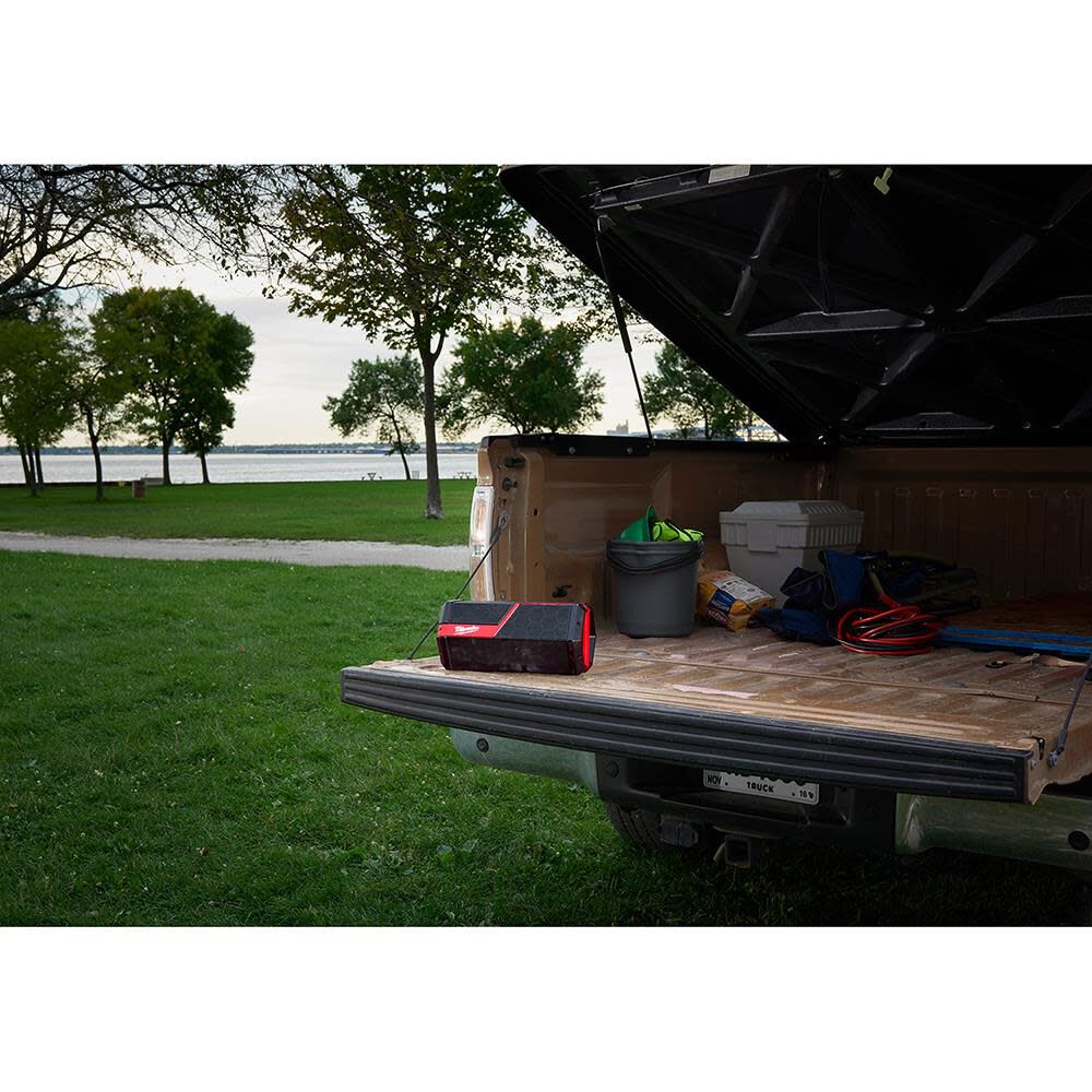 Milwaukee M18/M12 Wireless Jobsite Speaker and M18 REDLITHIUM HIGH OUTPUT XC8.0 Starter Kit Bundle, large image number 7