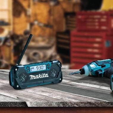 Makita 12 Volt CXT Lithium-Ion Cordless Compact Job Site Radio (Bare Tool), large image number 2