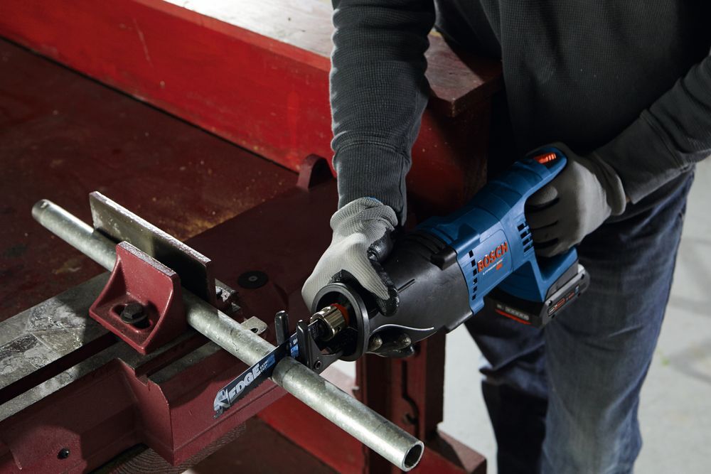 Bosch 18V 1 1/8in D Handle Reciprocating Saw CORE18V Kit, large image number 8