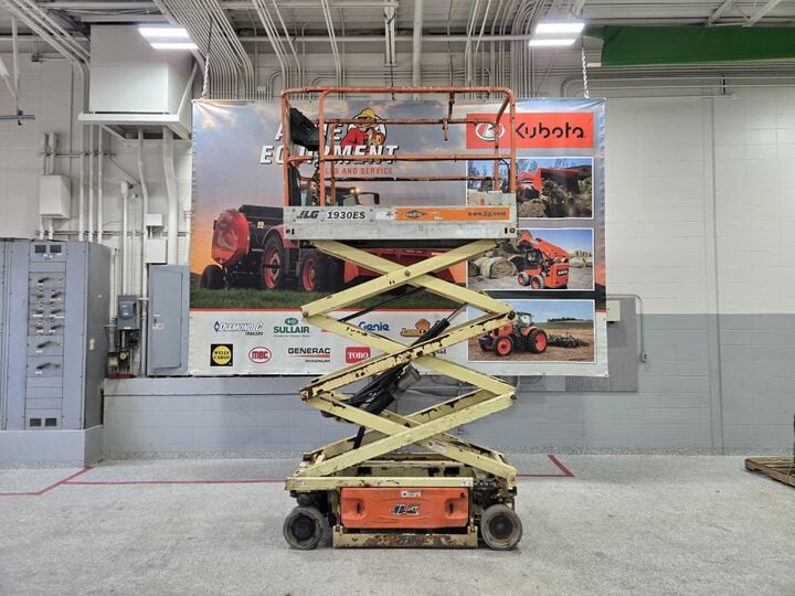 JLG 1930ES 19 Ft 500 Lbs Electric Slab Scissor Lift Used 2008, large image number 2