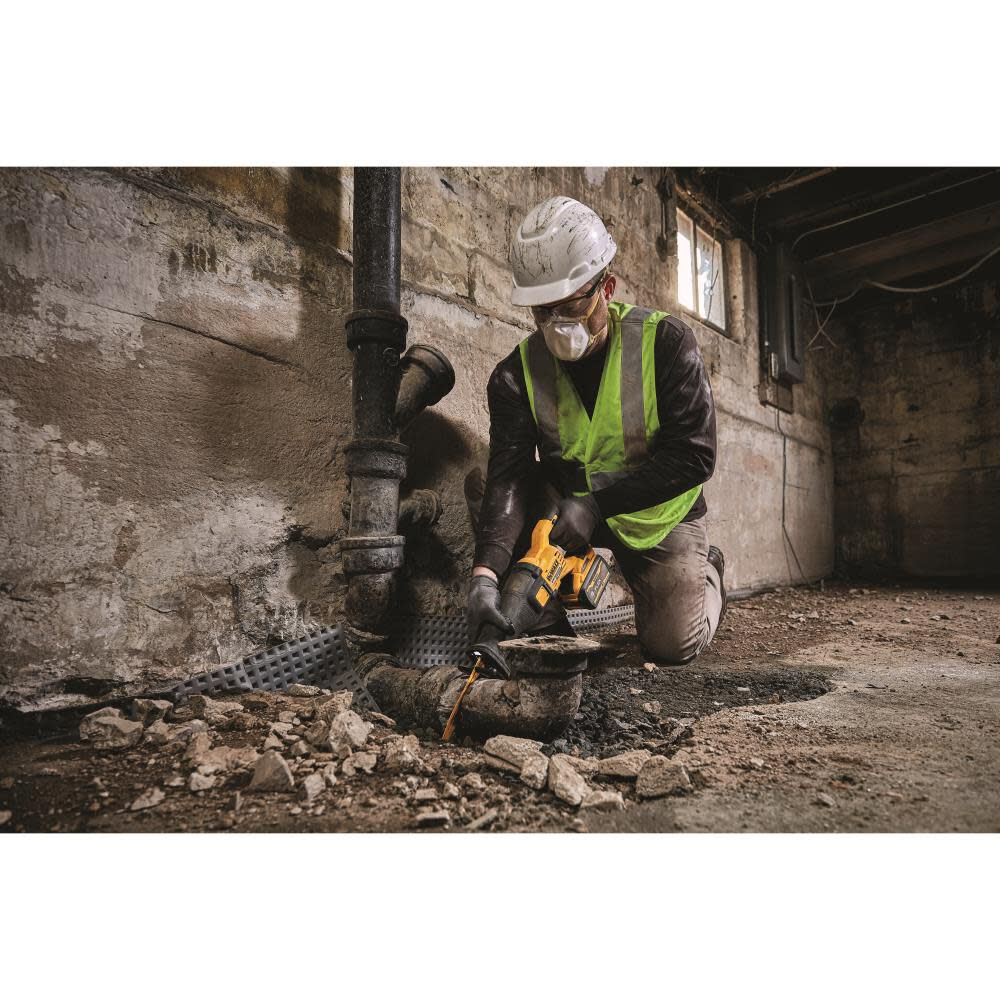 DEWALT FLEXVOLT 60V MAX Reciprocating Saw Kit, large image number 4