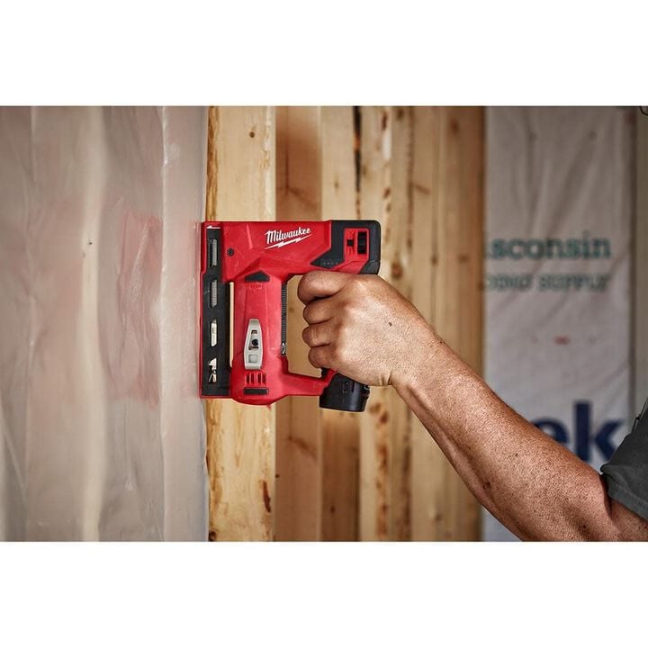Milwaukee M12 3/8 Inch Crown Stapler (Bare Tool) CP 2Ah & XC 4Ah Starter Kit Bundle, large image number 10