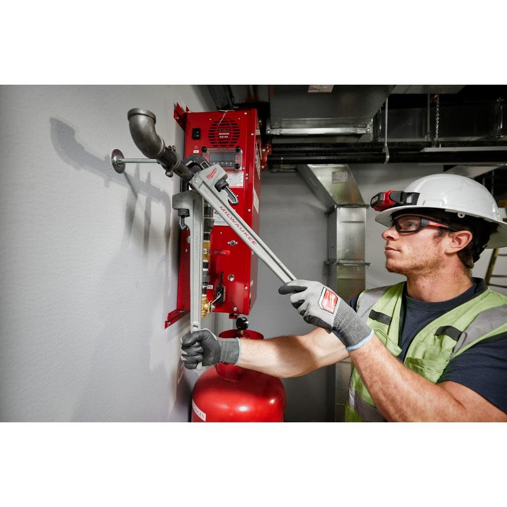 Milwaukee 14L Aluminum Pipe Wrench with POWERLENGTH Handle, large image number 4