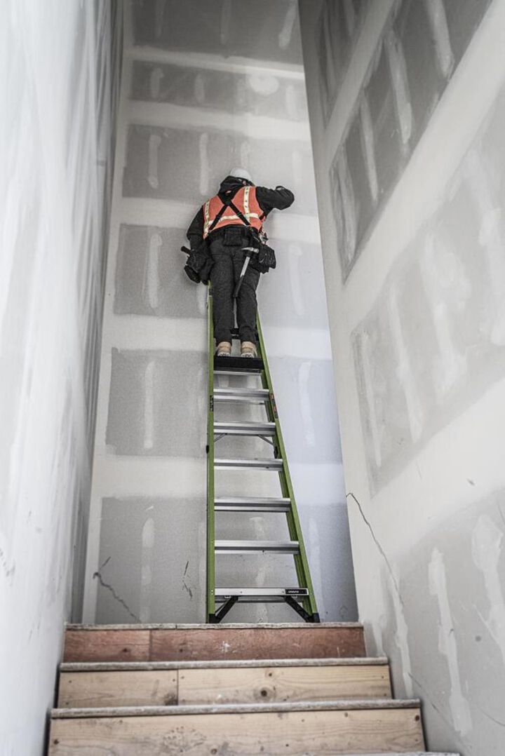 Little Giant Safety Sentinel M10 Type 1AA Fiberglass Step Ladder, large image number 9