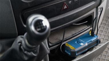 Bosch BLAZE Connected Green Beam Laser Distance Measurer 165', large image number 14