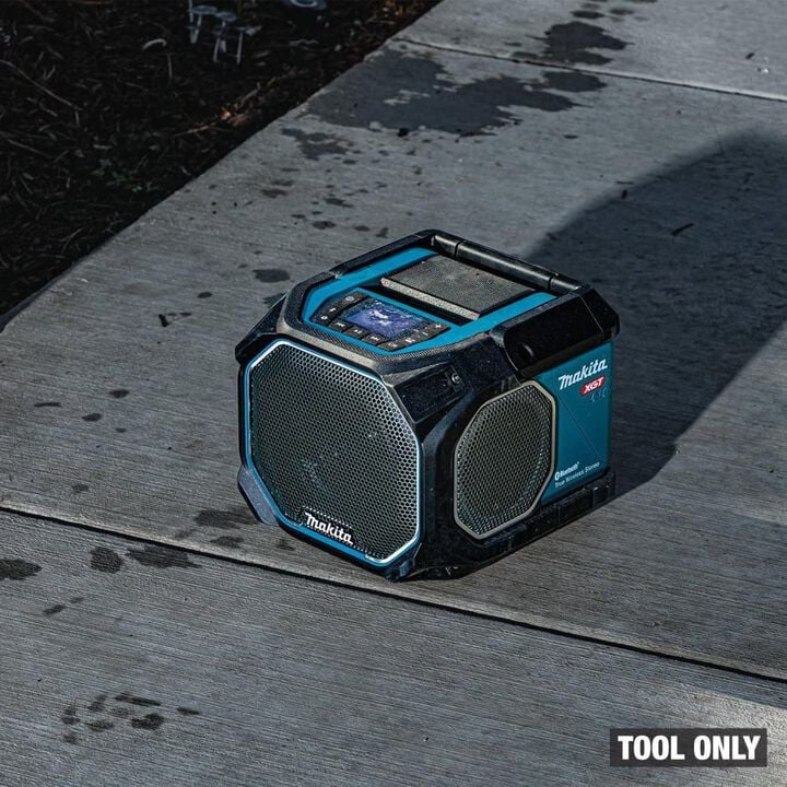 Makita 40V max XGT / 18V LXT LithiumIon Cordless/Corded Bluetooth Job Site Speaker (Bare Tool), large image number 1