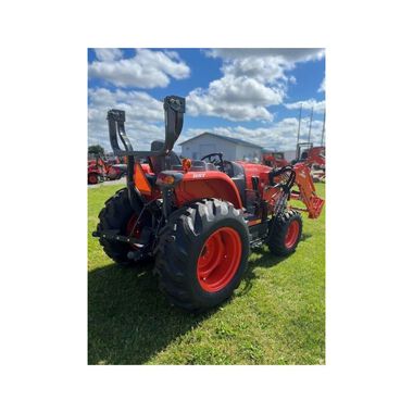 Kubota L3560HST Limited Edition Utility Tractor 2021 Used, large image number 2