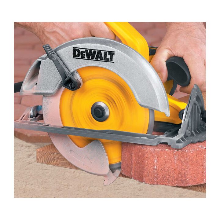 DEWALT XP 7 Inch Turbo Rim Diamond Blade for Fast Cutting in Concrete, Brick, Block, and Tile, large image number 1