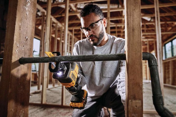 DEWALT 20V MAX Cordless Reciprocating Saw & 3 Inch Cut-Off Tool Bundle, large image number 8