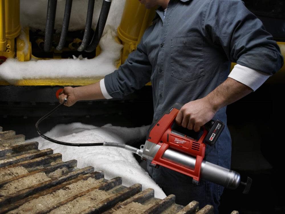 M12 grease gun tool only deals