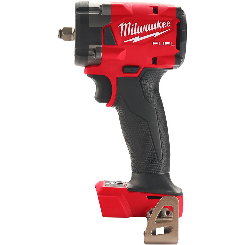 Компактный ударный гайковерт Milwaukee M18 Fuel 38 с фрикционным кольцом без инструмента 49690₽