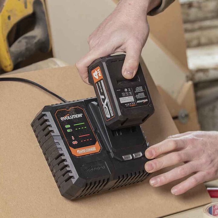Evolution Power Tools R18RCH-Li1 Single Port Fast Charger for EXT Lithium-Ion 20 Volt Batteries, large image number 1