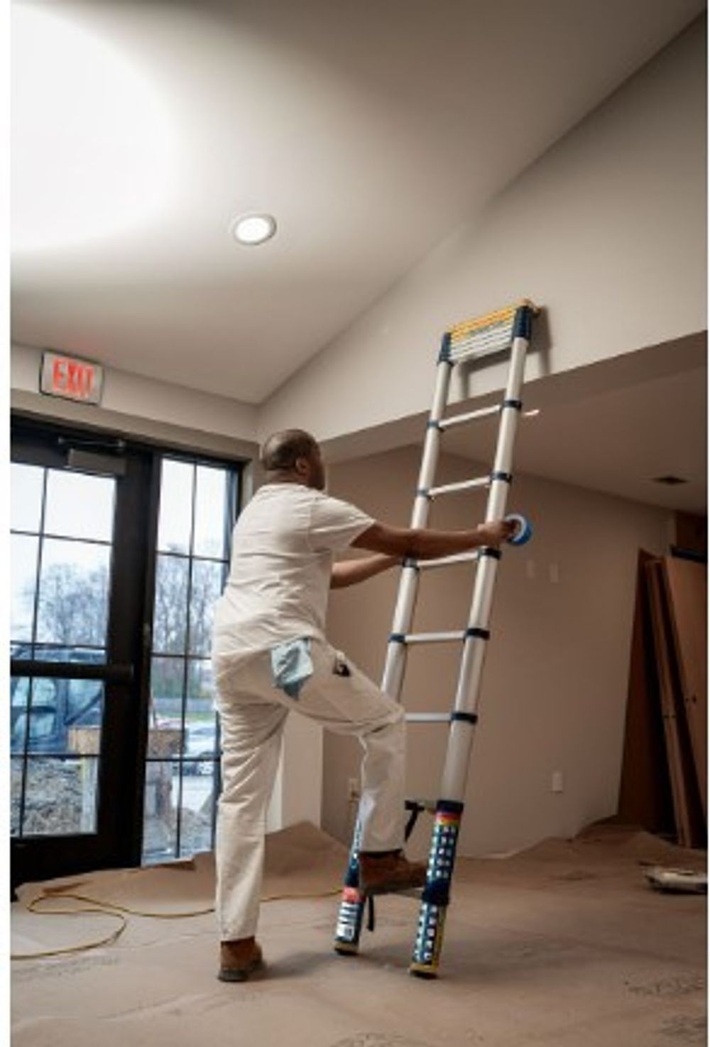 Werner Telescoping Ladder 12.5ft Type IA, large image number 16