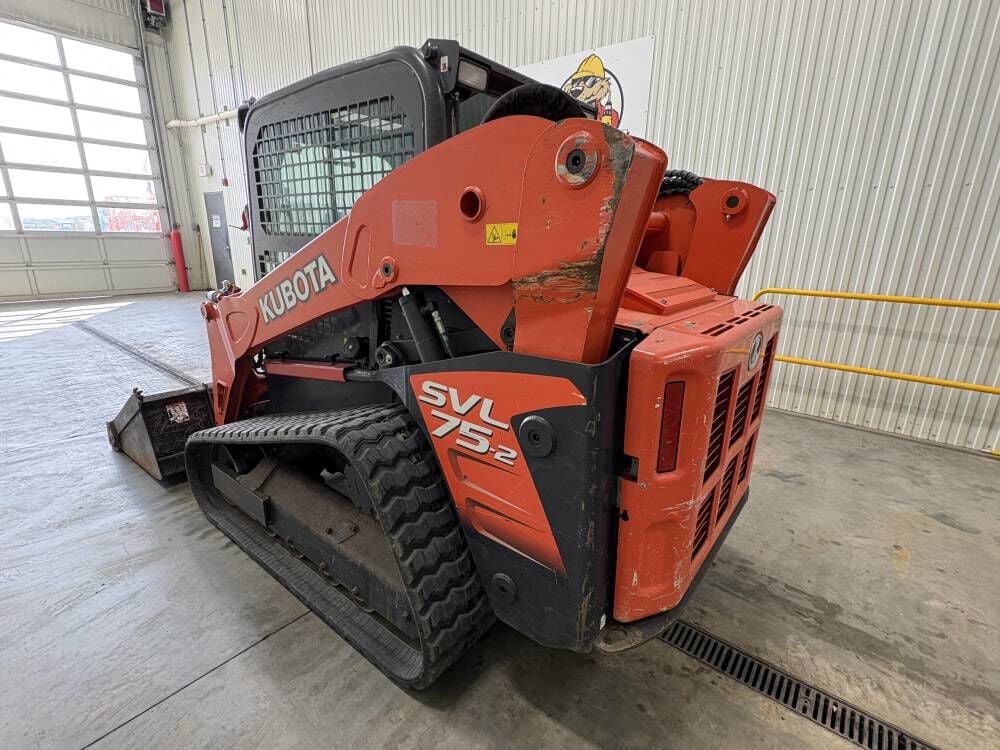 Kubota SVL75-2HC Tracked Skid Steer Loader Used 2017, large image number 6