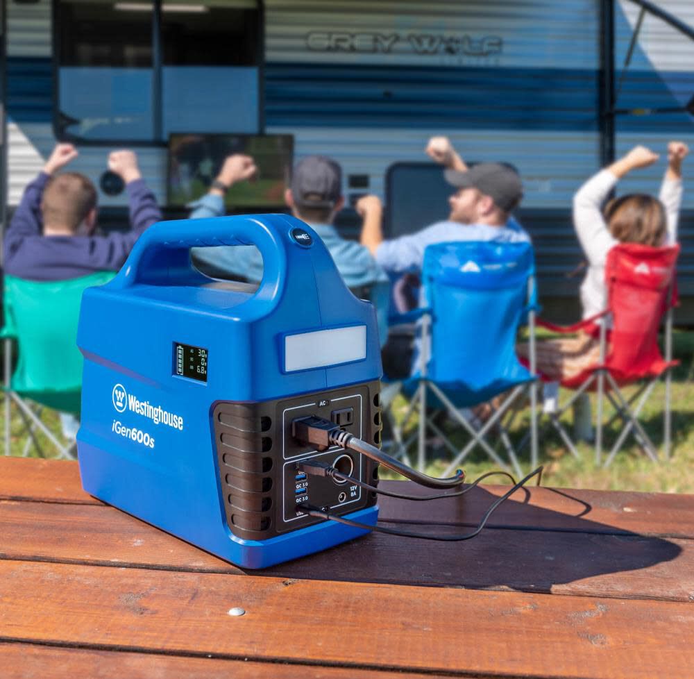 Westinghouse Outdoor Power 1,200 Watt Lithium-Ion Battery Solar Portable Power Station, large image number 5