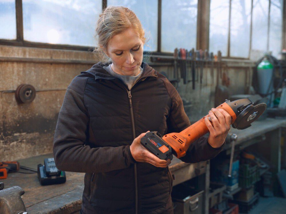 Fein PROTAGO CCG18-125-10 PD-SEC AS 5in Cordless Angle Grinder Kit, large image number 5