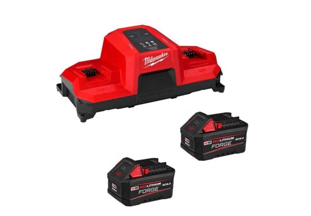 Milwaukee 18V M18 Li Ion Extended Capacity XC 6 Ah REDLITHIUM FORGE Starter Kit with Super Charger 2 Pack