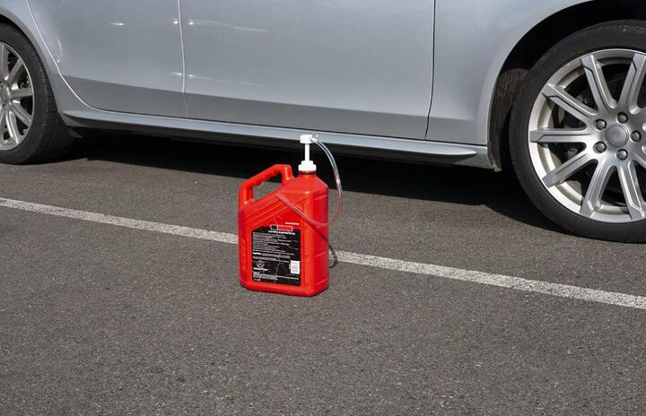 Performance Tool Marine Lower Unit Fluid Pump, large image number 4