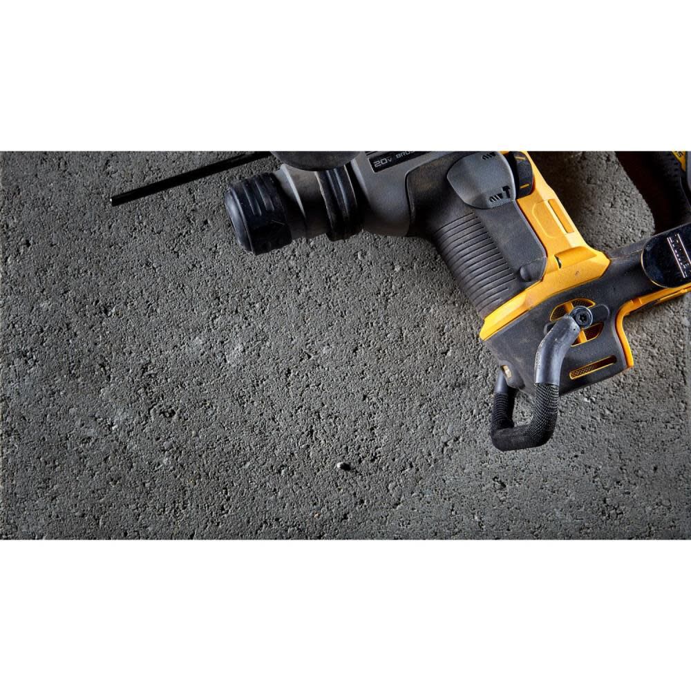 DEWALT ATOMIC 20V MAX 5/8in Brushless SDS PLUS Rotary Hammer Kit Simolary simolary.com 17