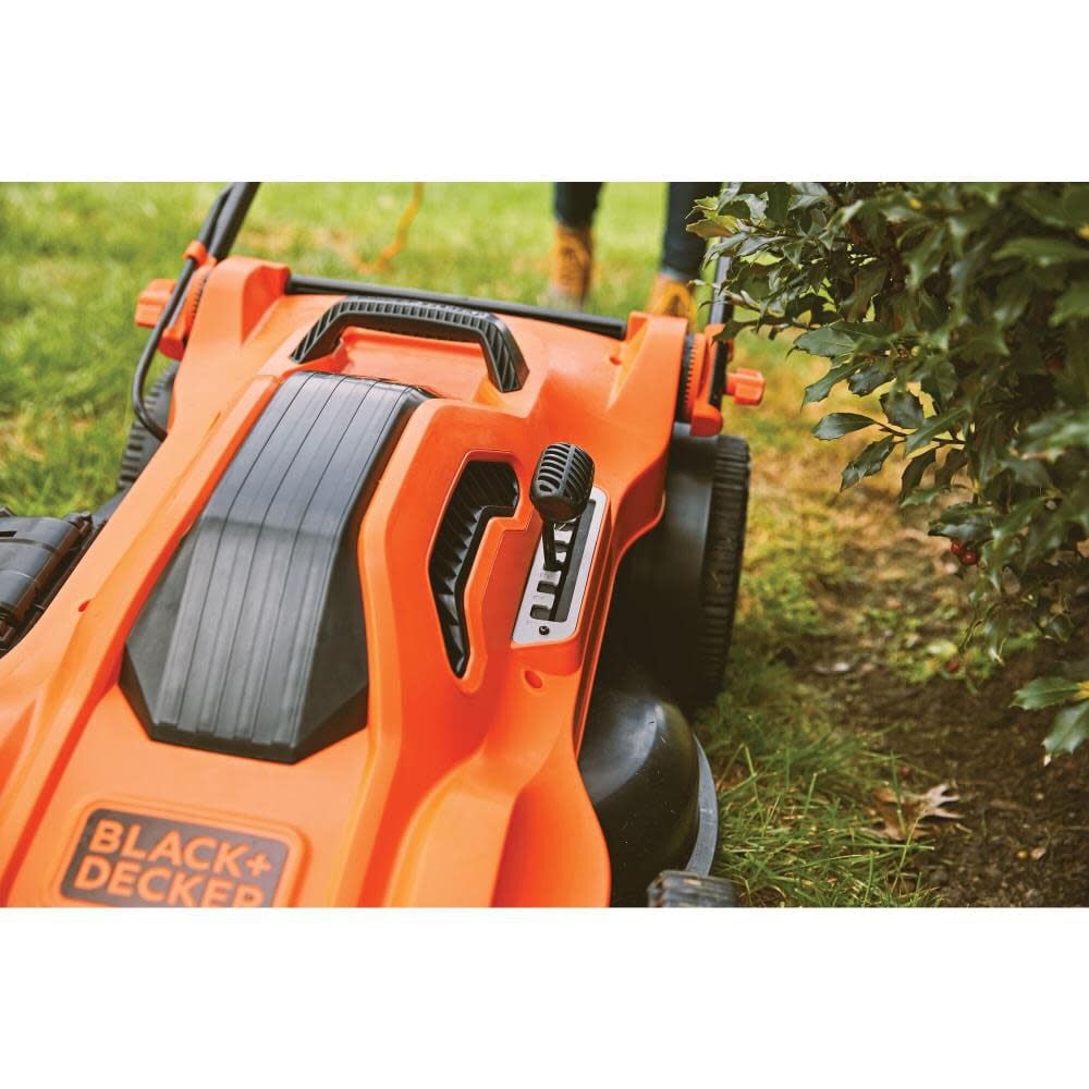 Black and Decker 20in Corded Lawn Mower 13Amp, large image number 17
