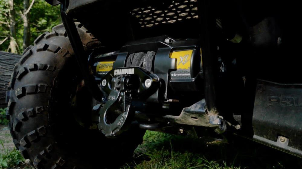 Champion Power Equipment XL 3500 lb ATV/UTV Synthetic Rope