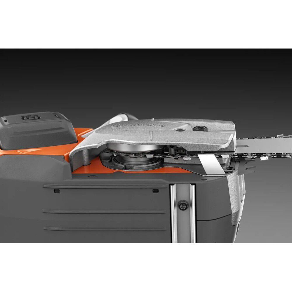 Husqvarna 542i XP G 16 Inch Bar 36V Battery Rear Handle Chainsaw ...