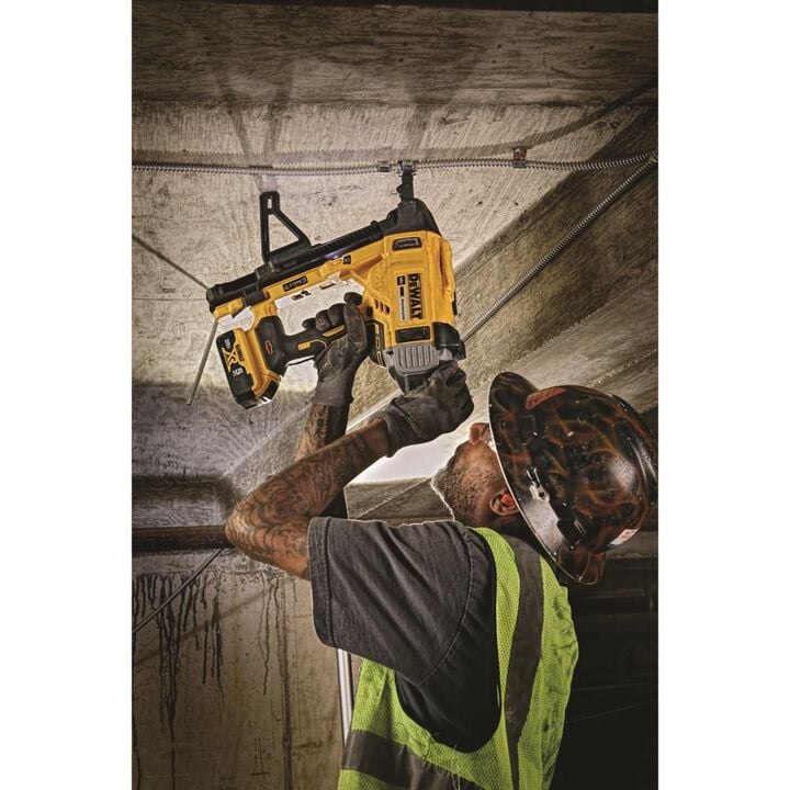 DEWALT 1in Magazine Cordless Concrete Nailer (Bare Tool), large image number 3