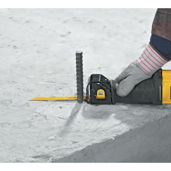 DEWALT 10 Amp Reciprocating Saw, large image number 1