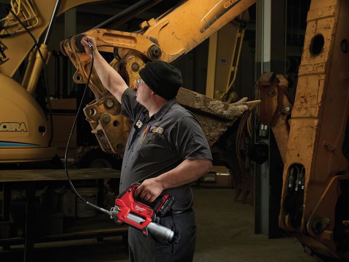 Milwaukee M18 2-Speed Grease Gun 1CT Kit, large image number 3