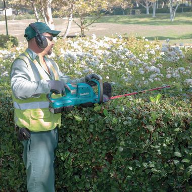 Makita 18V X2 LXT Lithium-Ion (36V) Cordless Hedge Trimmer (Bare Tool), large image number 7