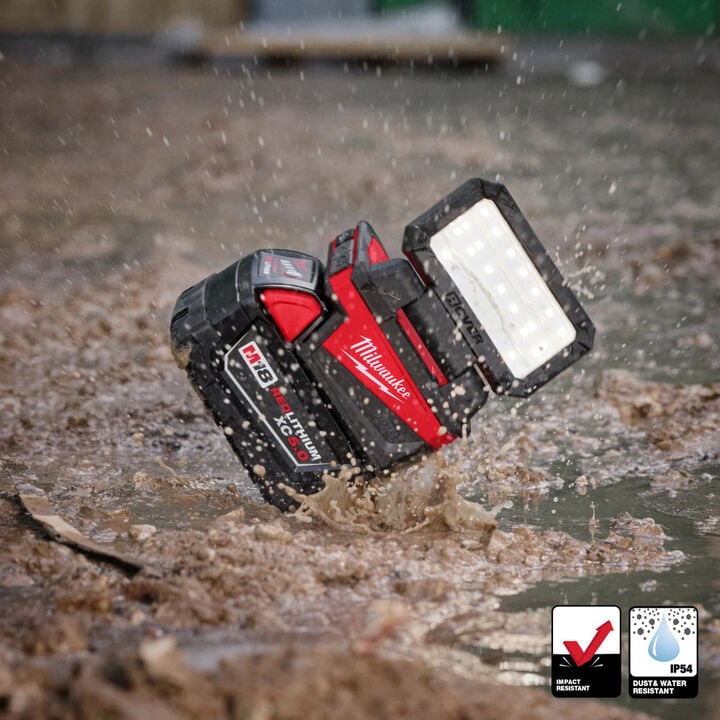 Milwaukee M18 ROVER Compact Folding Flood Light and Rechargeable 250L Penlight with Laser Combo Kit, large image number 12