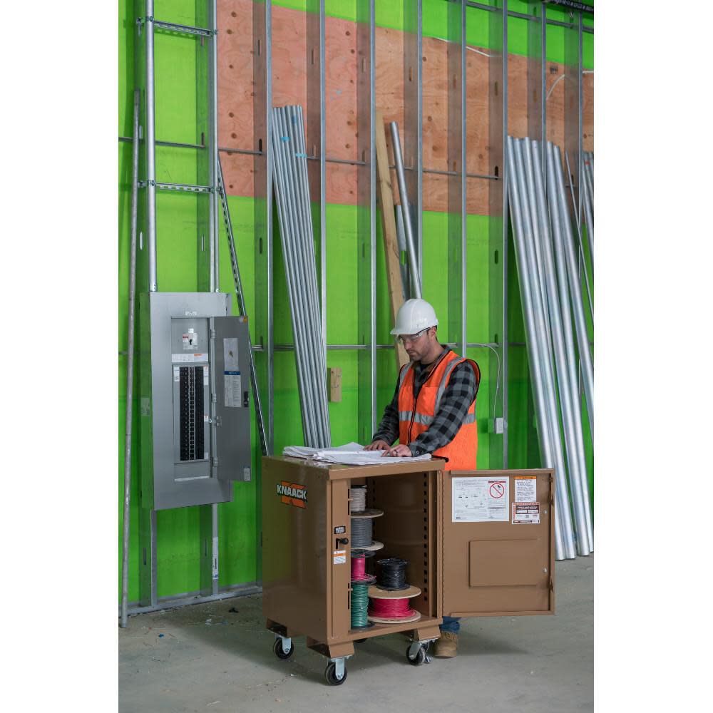 Knaack hot sale rolling workbench