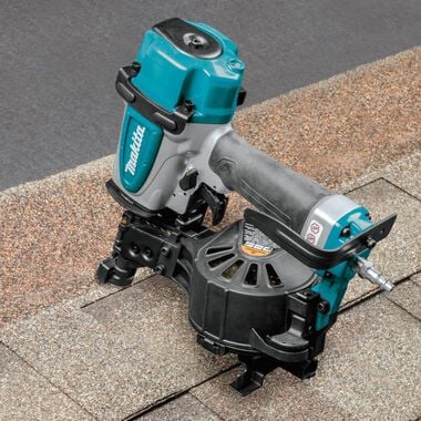 Makita 1-3/4in Coil Roofing Nailer, large image number 13