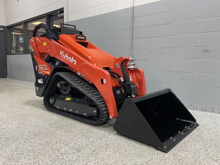 Kubota 24.8HP Turbo Diesel-Powered Stand-On Tracked Compact Loader, large image number 4