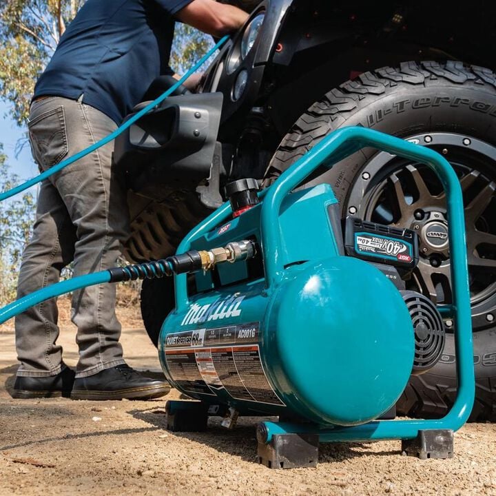 Makita 40V max XGT Brushless Cordless 2 Gallon Quiet Series Compressor Kit (4.0Ah), large image number 3