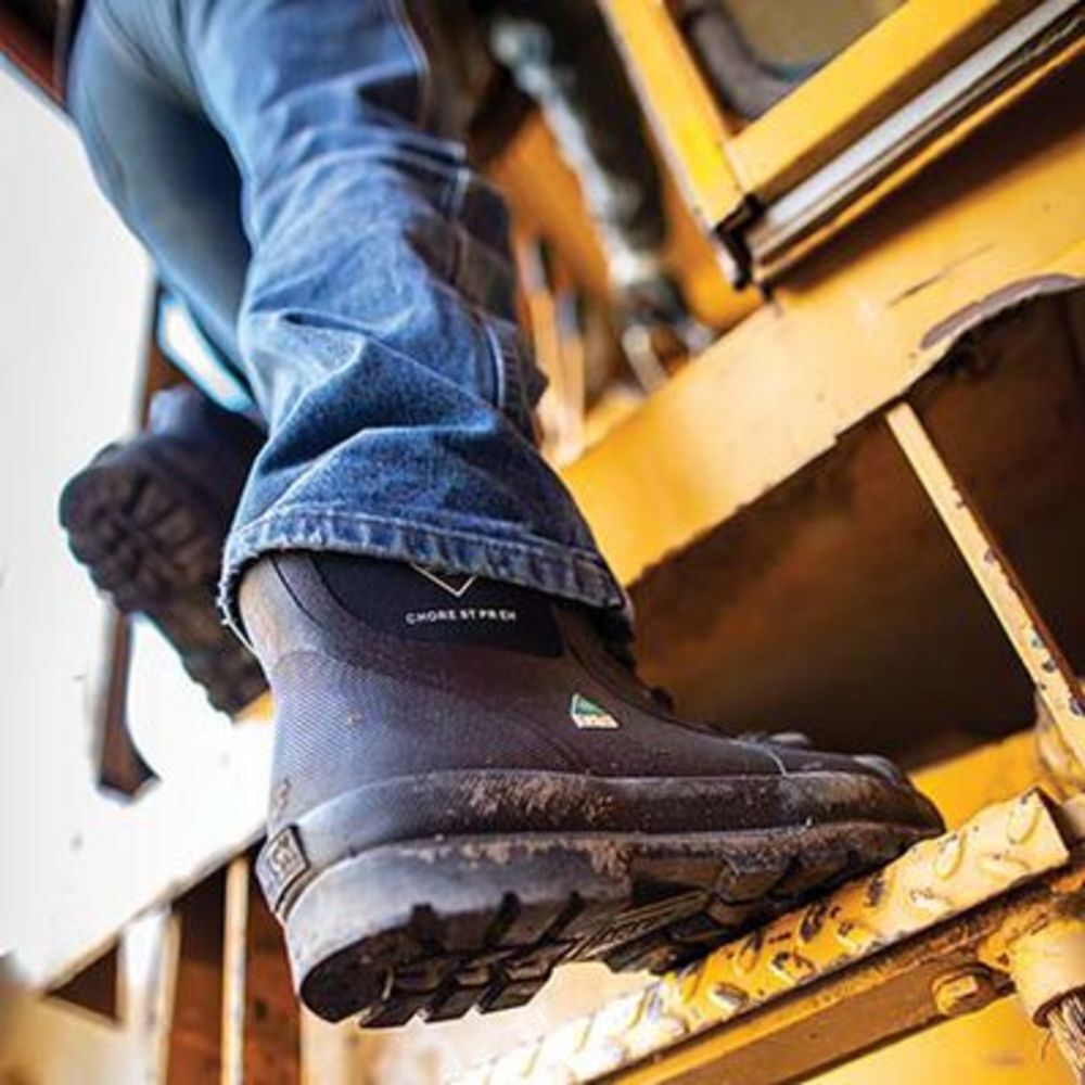 Steel toe 2024 muck boots men