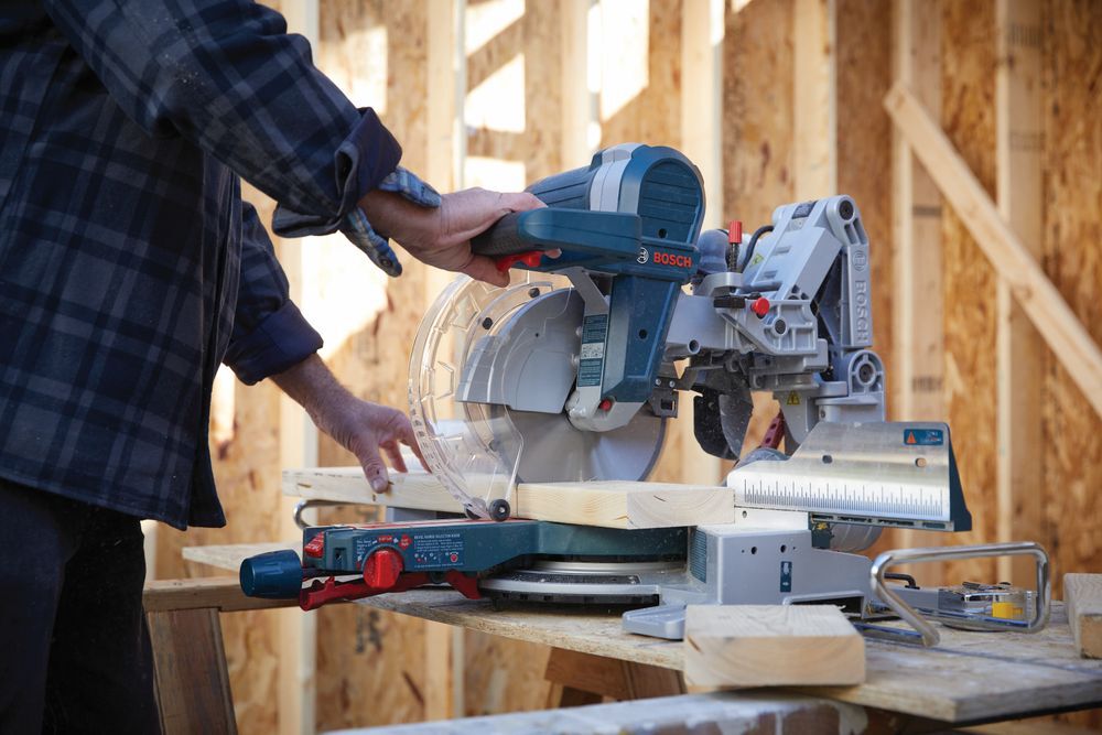 Bosch 10 Inch Dual-Bevel Glide Miter Saw, Reconditioned, large image number 10