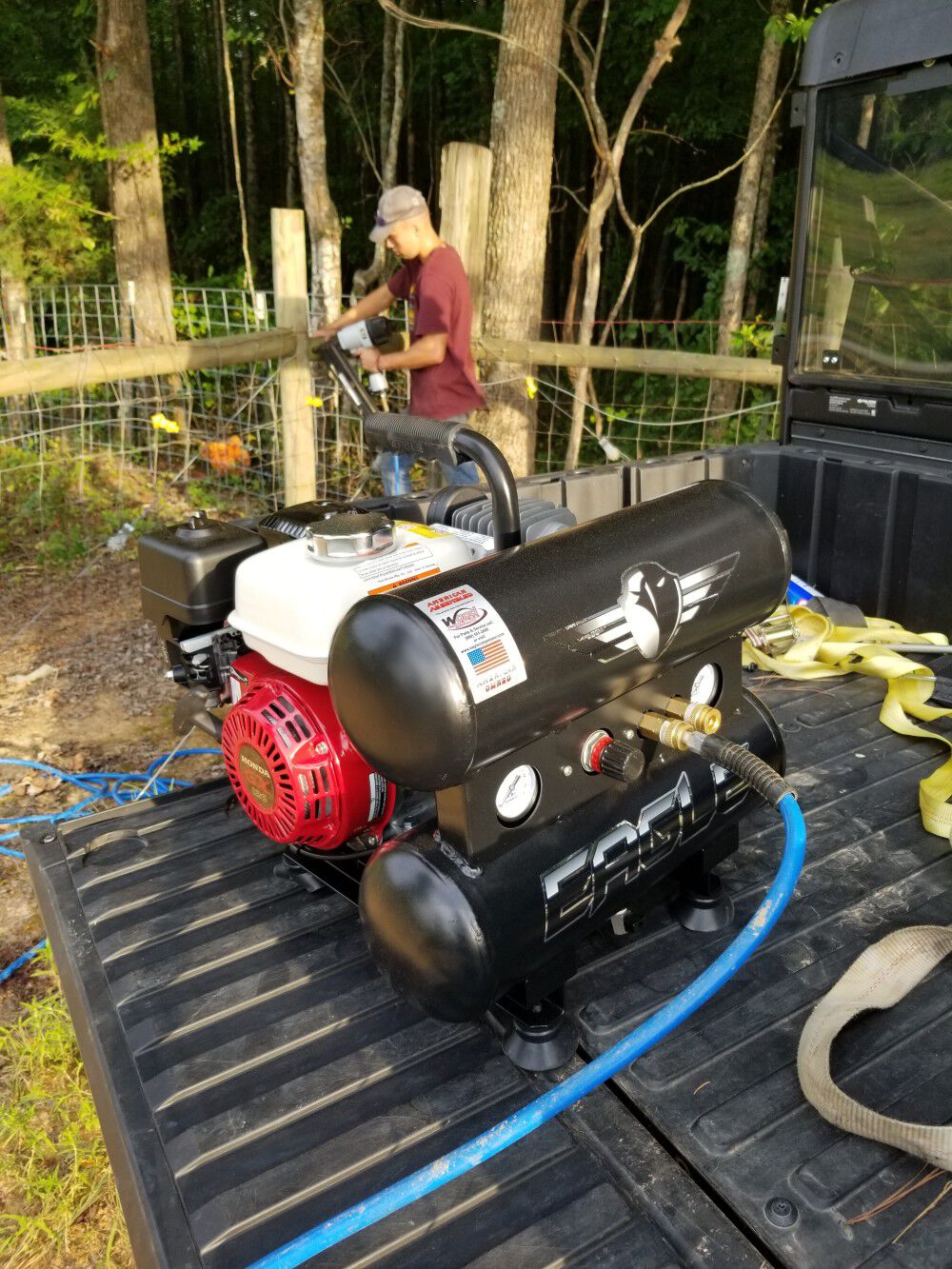 Eagle Compressor Portable Gas Twin Tanks Air Compressor 4 Gallon, large image number 5