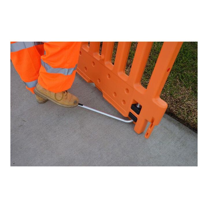 Vizcon Orange UV Stabilized Polyethylene Plastic ADA Wall with Legs, large image number 4