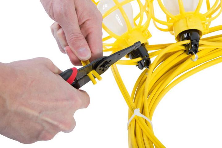 Bergen Industries 50 ft. 14/2 Flat Wire 5-Lamp Plastic Cage Temporary Light Stringer 10 ft. Centers Yellow, large image number 3